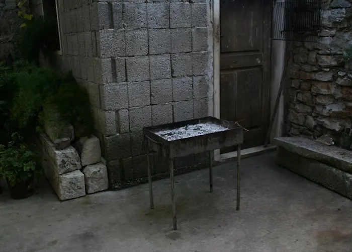 Appartement By The Sea Pucisca, Brac - 2942 *